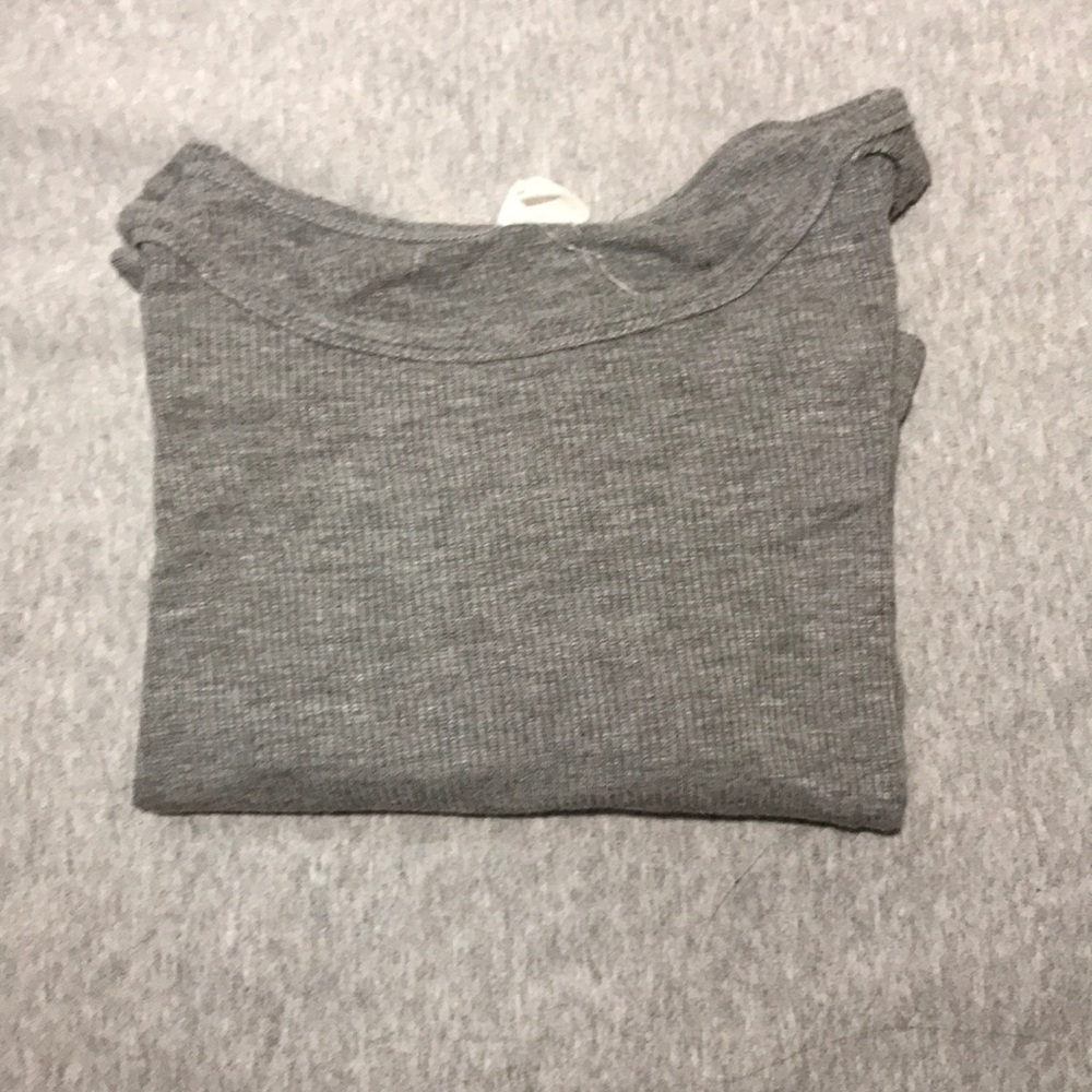 Me to we very cropped gray shirt